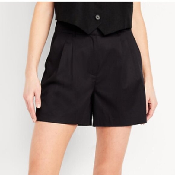 Old Navy Extra High-Waisted Taylor Trouser Shorts -- 5-inch inseam Black XL - Picture 1 of 5